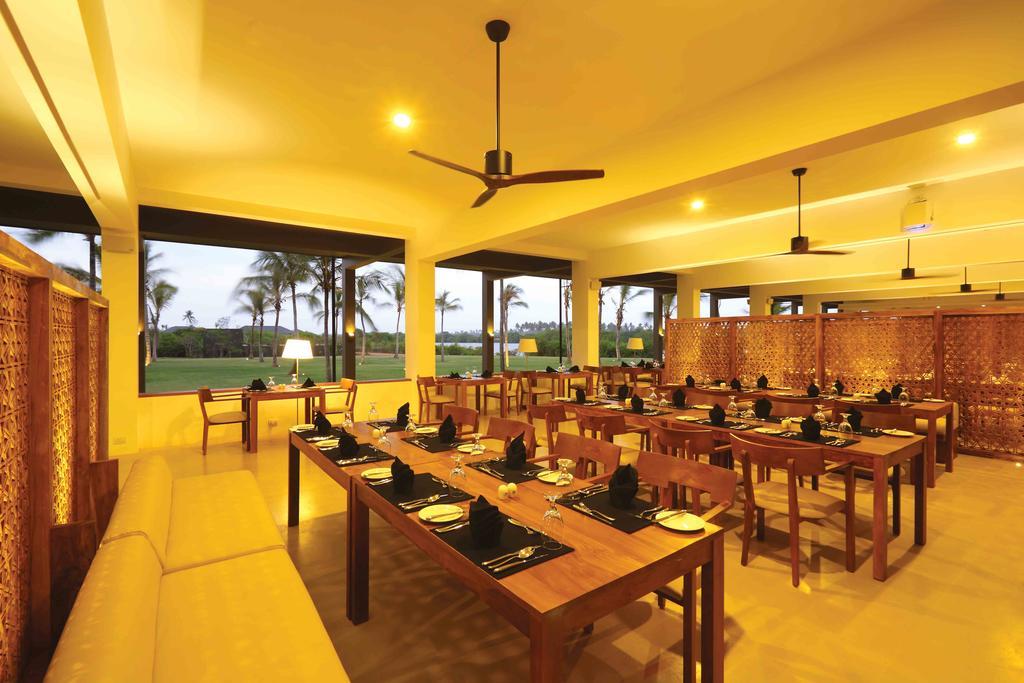 Anantaya Resort & Spa Chilaw Buitenkant foto